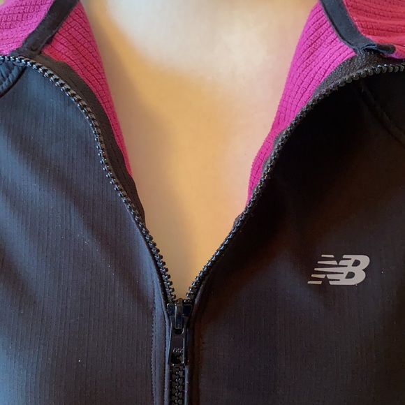 New Balance full zip black jacket with pink lining, size small - Picture 2 of 8